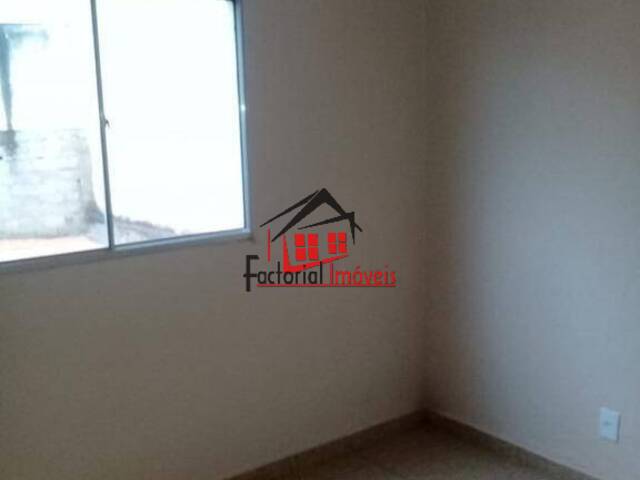 Casa para Venda em Contagem - 4