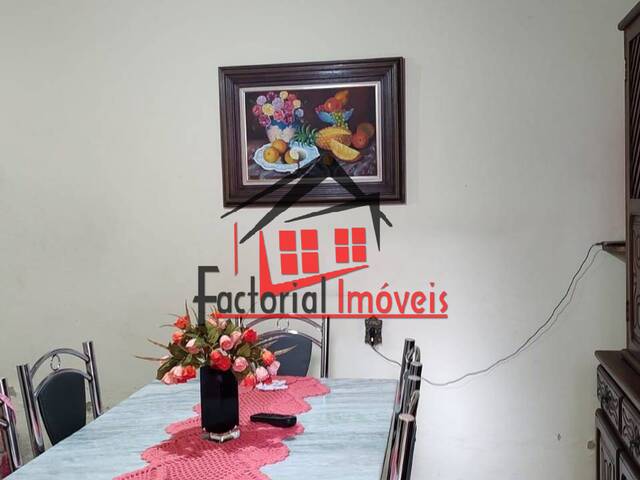 Casa para Venda em Belo Horizonte - 2