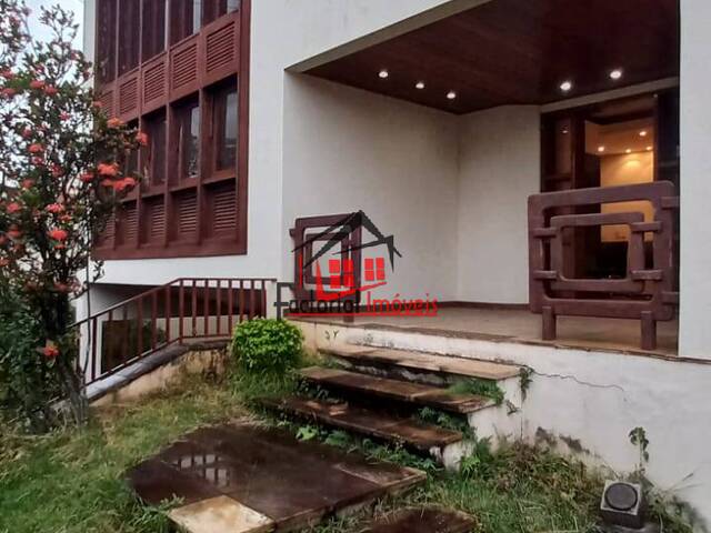 #1928 - Casa para Venda em Belo Horizonte - MG
