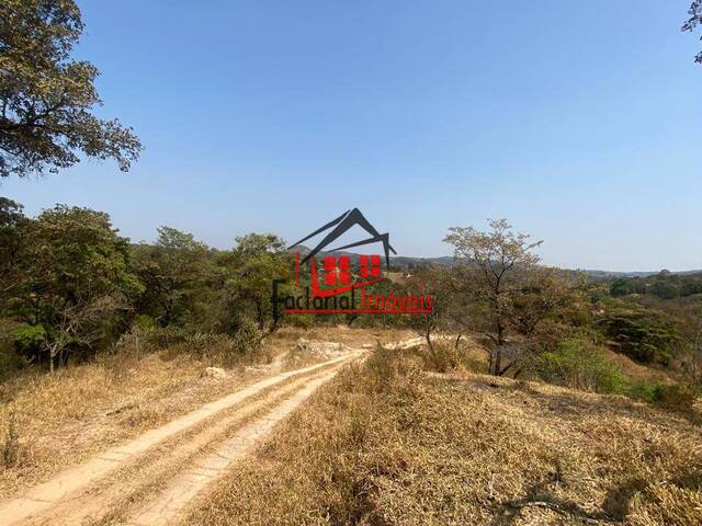 #2257 - Chácara para Venda em Esmeraldas - MG