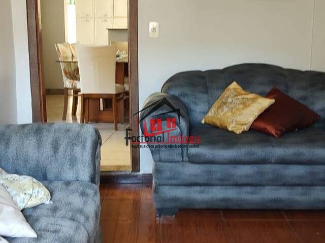 Casa para Venda em Belo Horizonte - 5