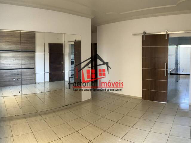 Apartamento para Venda em Contagem - 4