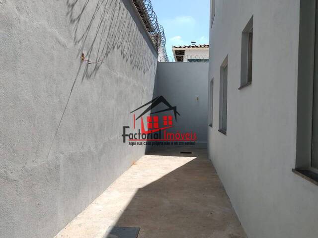 Casa para Venda em Contagem - 4