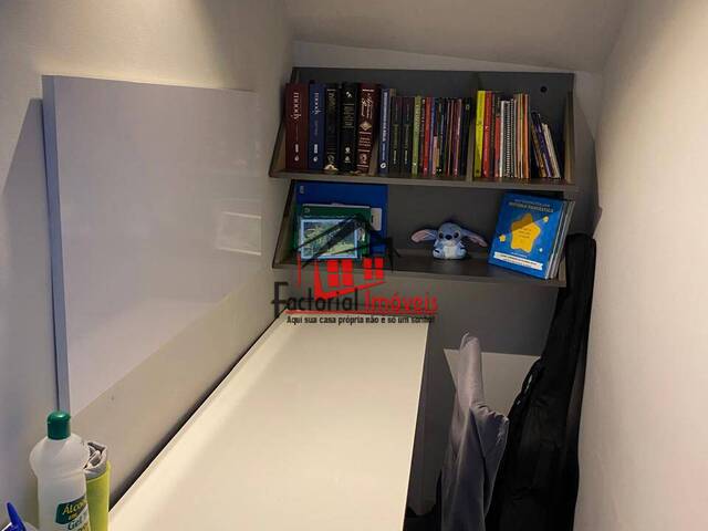 Casa para Venda em Contagem - 2