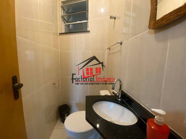 Casa para Venda em Contagem - 2