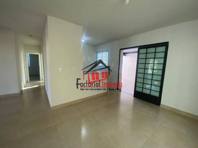 Casa para Venda em Belo Horizonte - 4