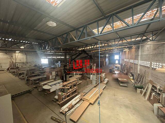 Galpão para Venda em Contagem - 4