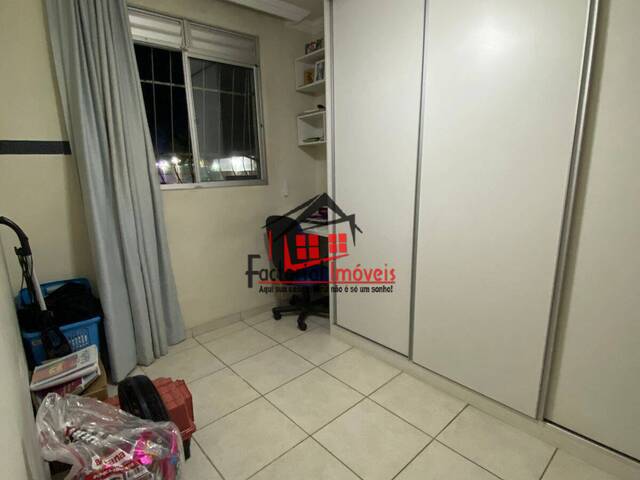 Apartamento para Venda em Contagem - 5